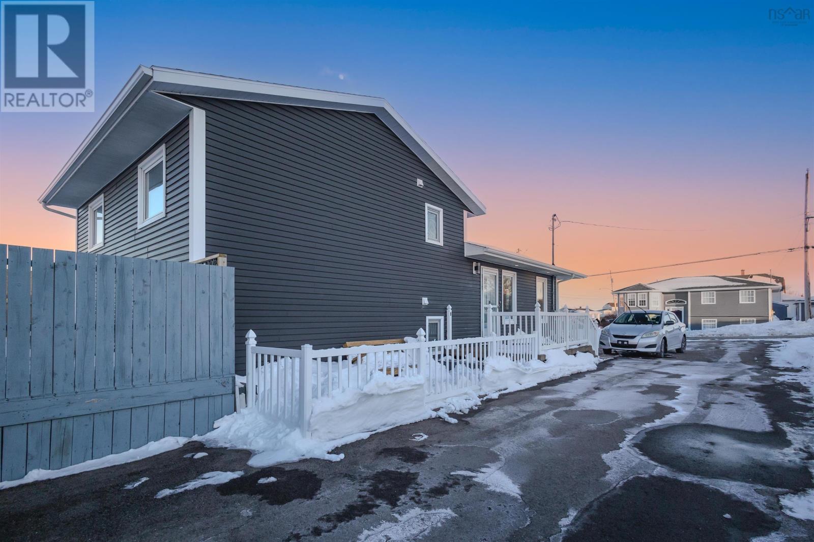100 Ocean Avenue, Glace Bay, Nova Scotia  B1A 3V4 - Photo 5 - 202602535