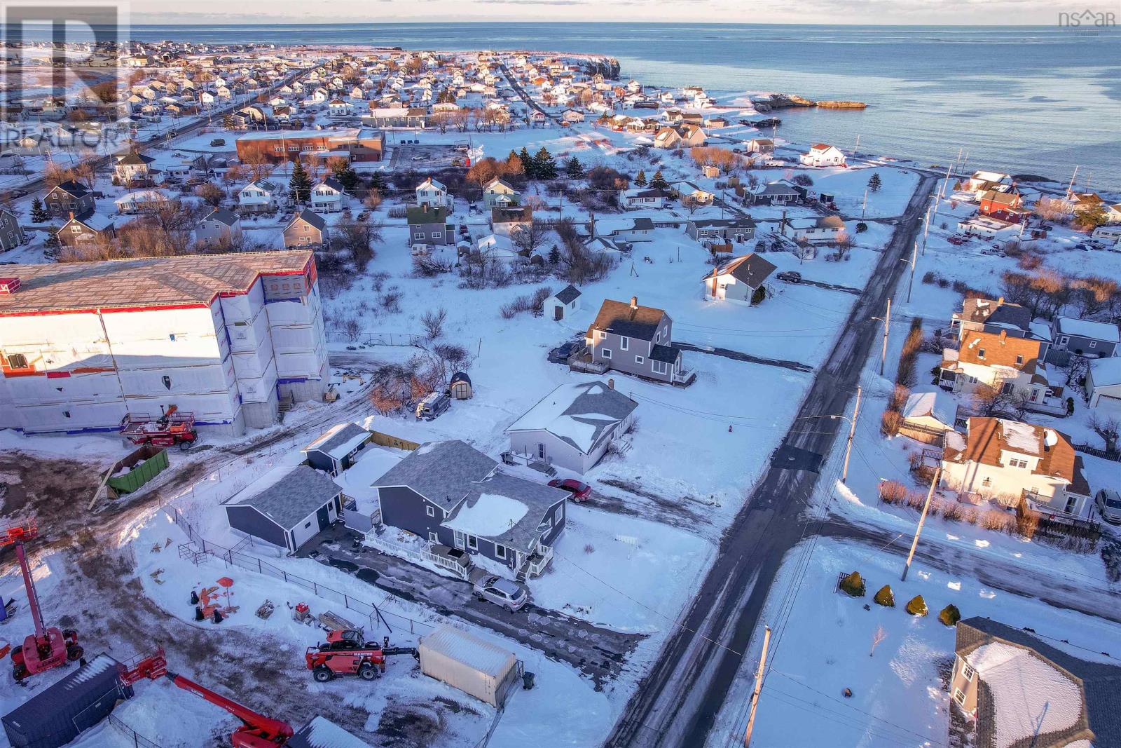 100 Ocean Avenue, Glace Bay, Nova Scotia  B1A 3V4 - Photo 41 - 202602535