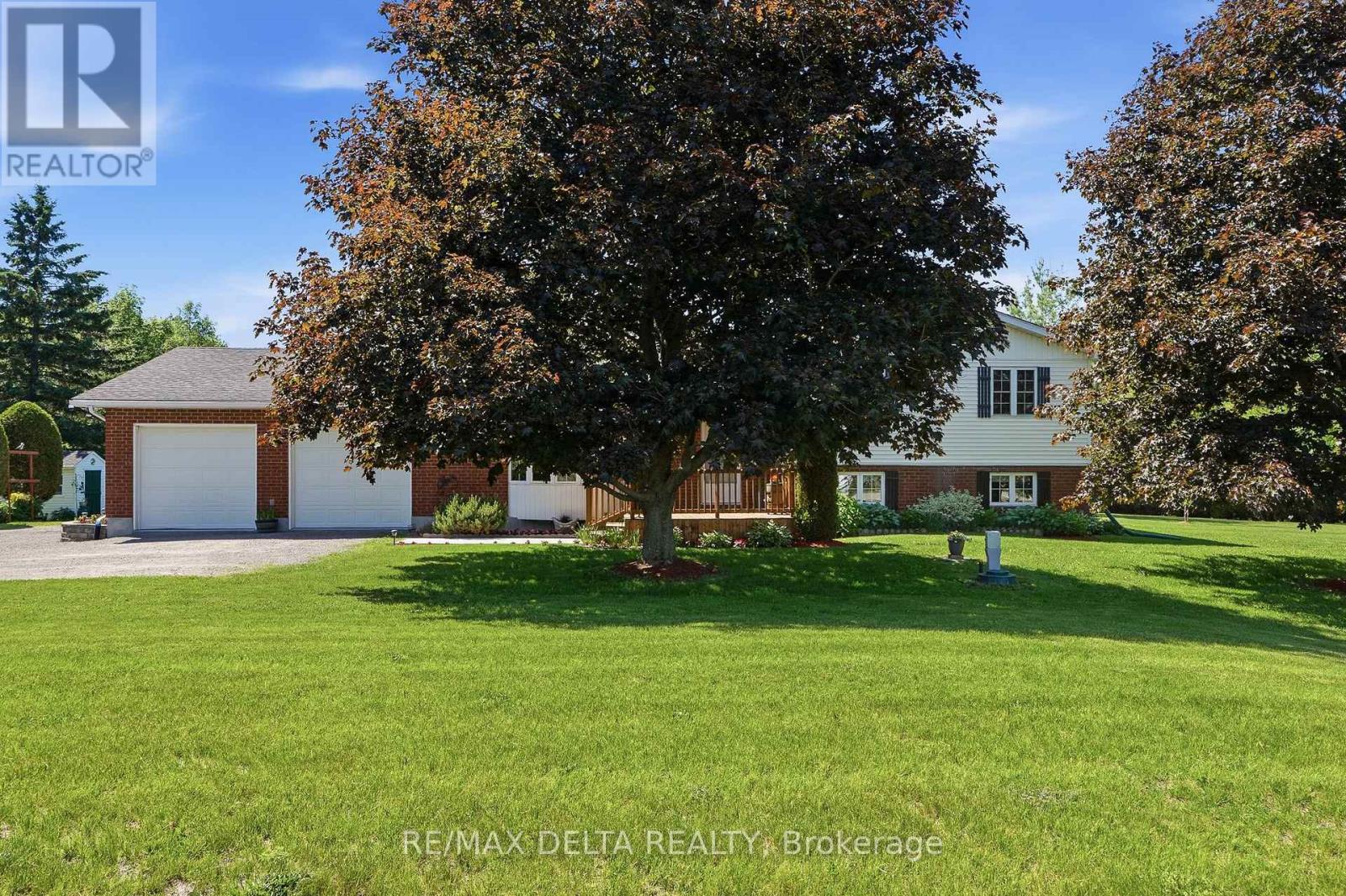 1051 Aberdeen Road W, Champlain, Ontario  K0B 1R0 - Photo 2 - X13444148
