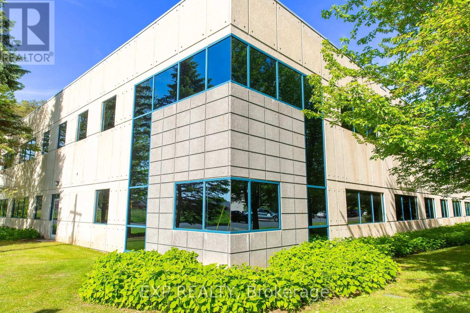 31 Auriga Drive, Ottawa, Ontario K2E 1C4 - Photo 5 - X13444270