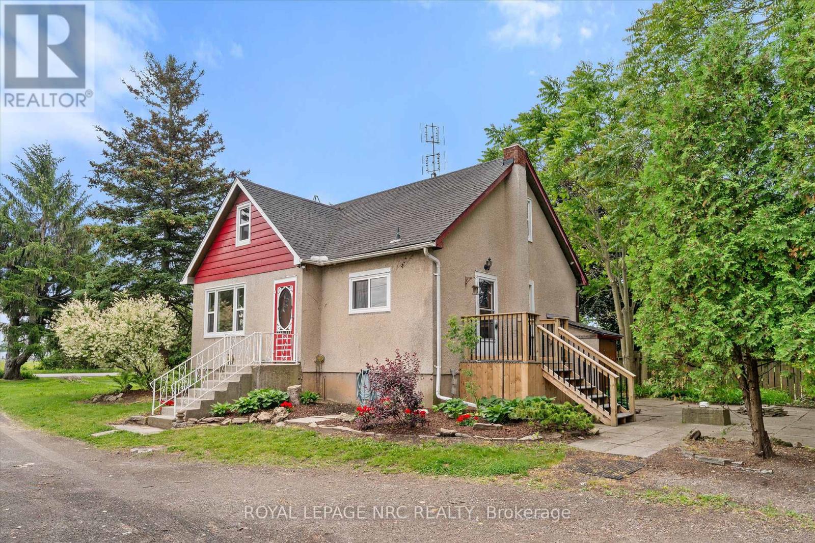 1447 FIFTH STREET, St. Catharines, Ontario