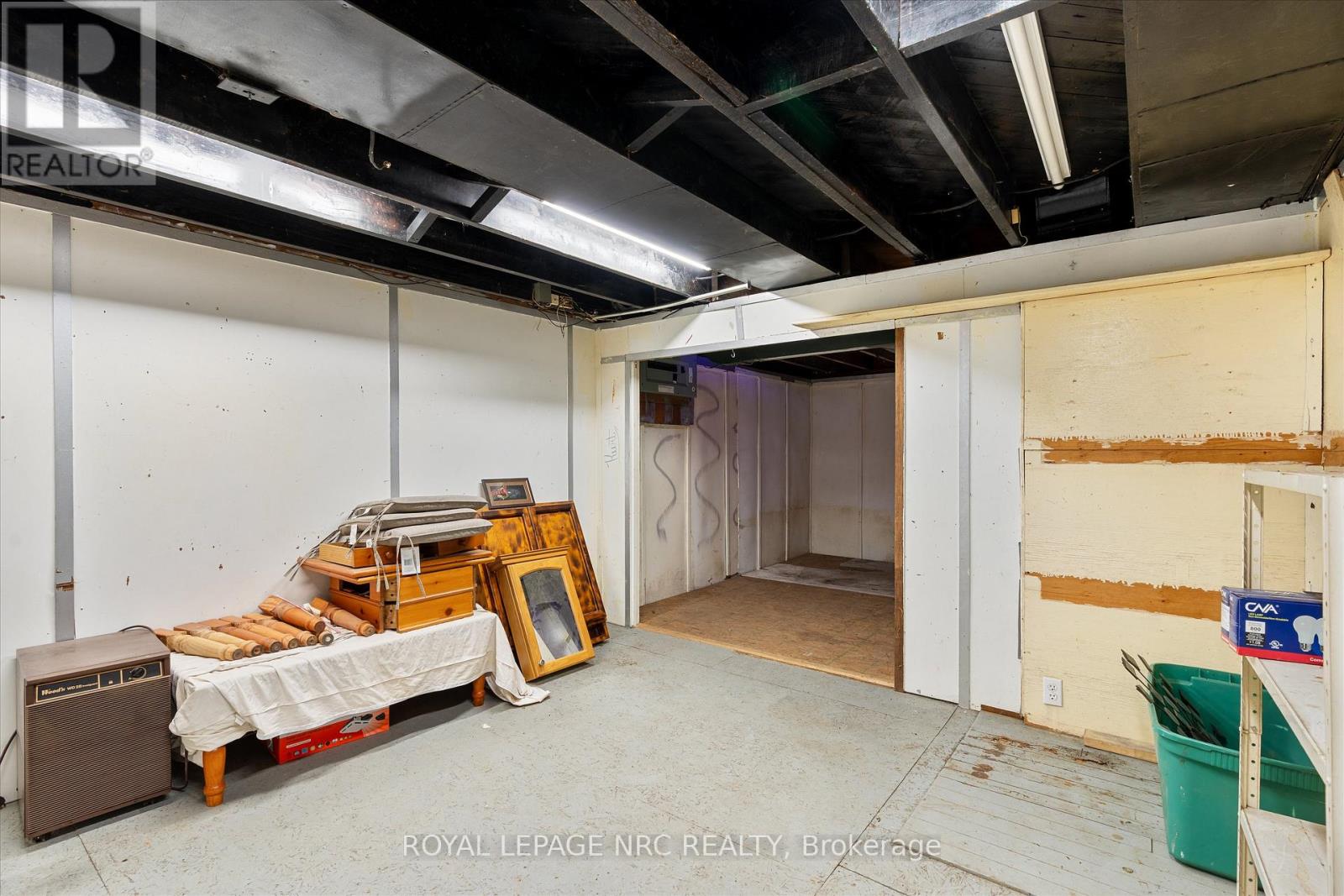 1447 Fifth Street, St. Catharines, Ontario  L2R 6P9 - Photo 24 - X13444488