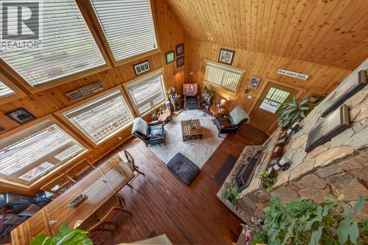 7854 Thompson Road, Kimberley, British Columbia  V1A 3L7 - Photo 17 - 10390664