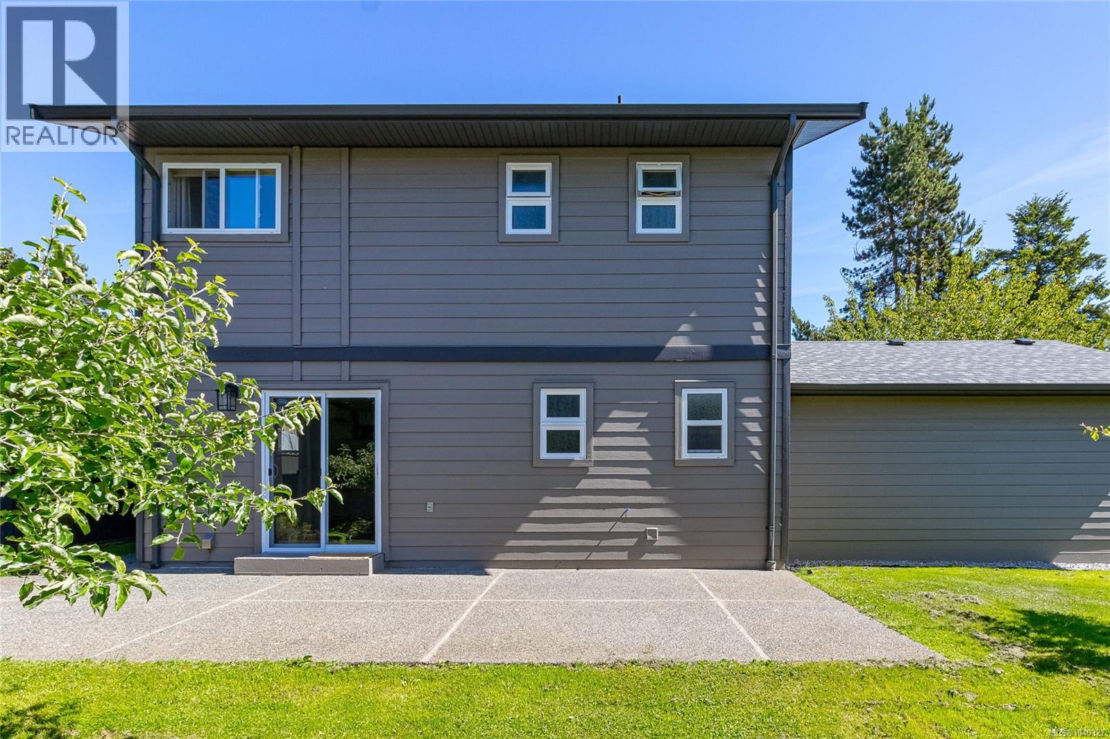 763 Viaduct Ave E, Saanich, British Columbia  V8Z 6N3 - Photo 40 - 1040327