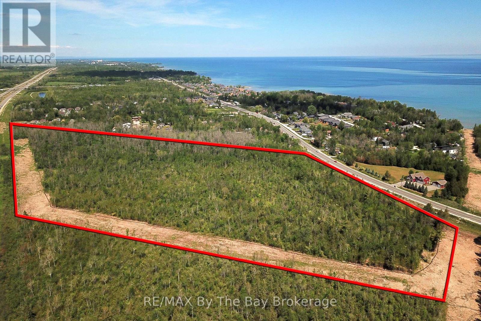 8859 Beachwood Road, Wasaga Beach, Ontario  L9Z 2G5 - Photo 8 - S13444178
