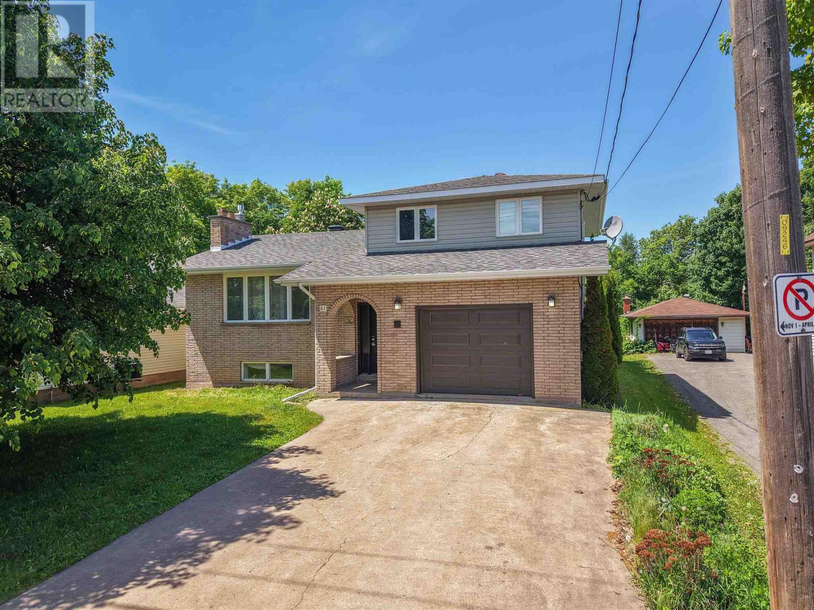 61 Knox Ave, Sault Ste. Marie, Ontario  P6B 3X8 - Photo 3 - SM261449