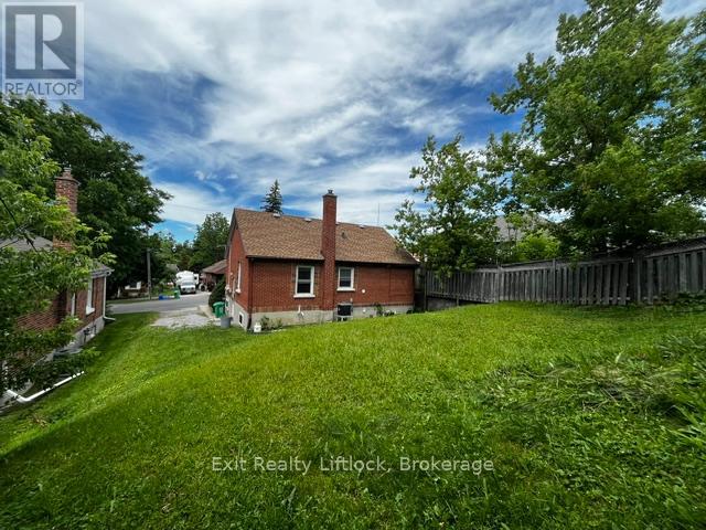 303 Caddy Street, Peterborough, Ontario  K9H 1M2 - Photo 14 - X13444328