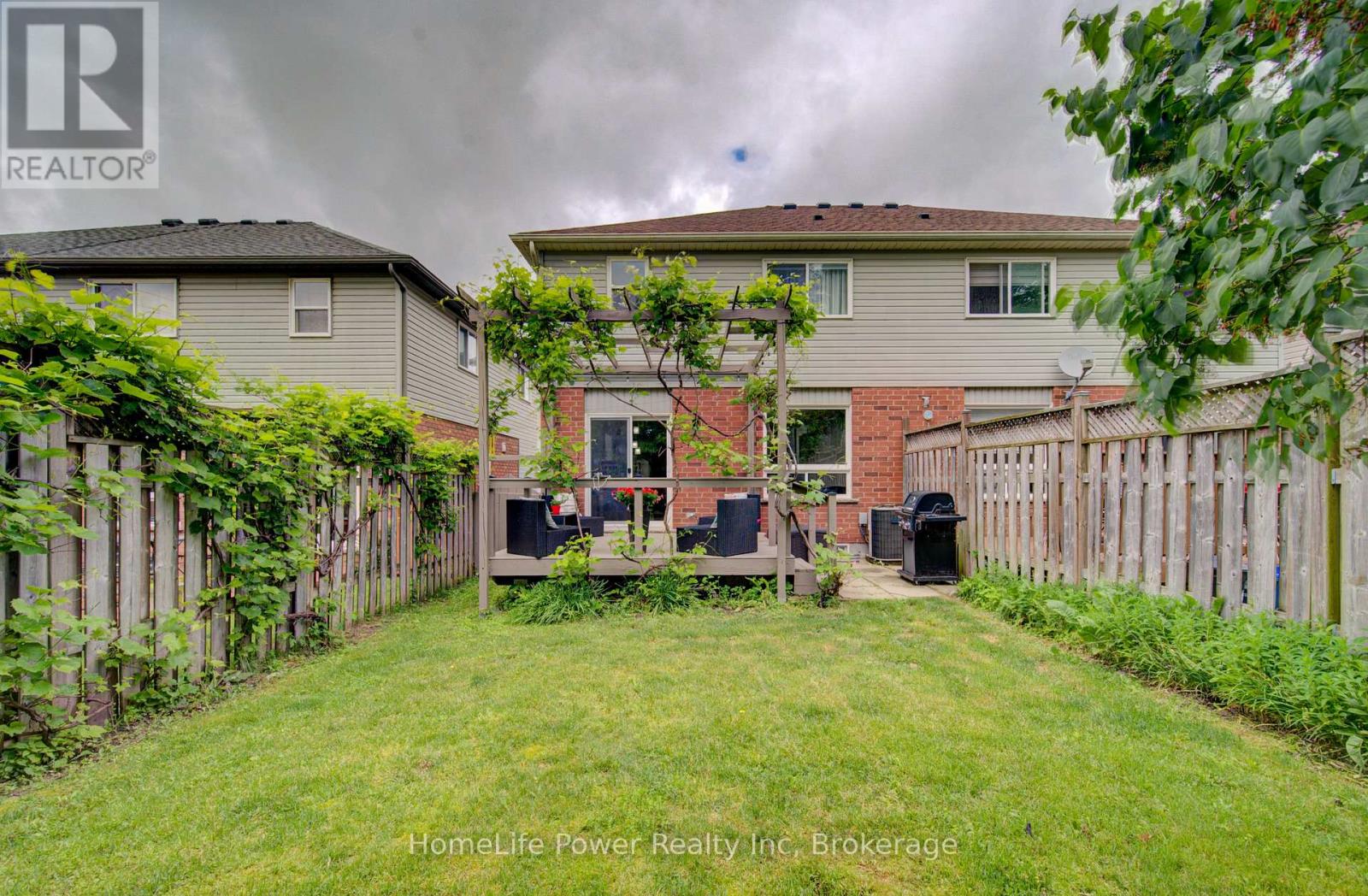 533 Activa Avenue, Kitchener, Ontario  N2E 4C2 - Photo 46 - X13444186