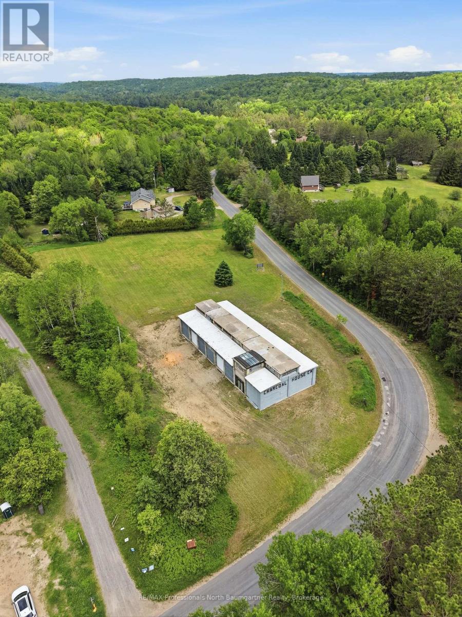 1057 Koshlong Lake Road, Dysart Et Al, Ontario  K0M 1S0 - Photo 24 - X13444274