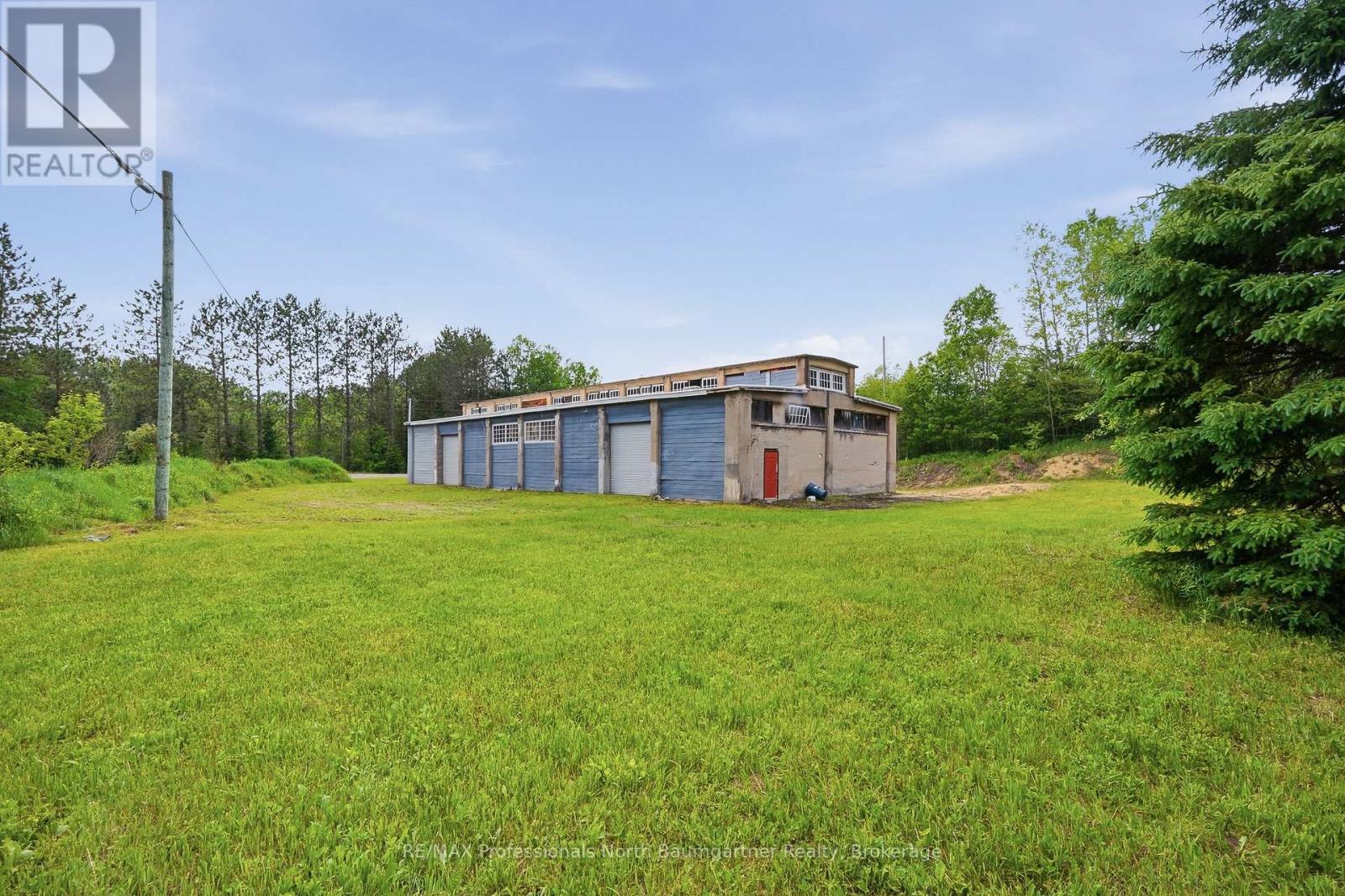 1057 Koshlong Lake Road, Dysart Et Al, Ontario  K0M 1S0 - Photo 6 - X13444274
