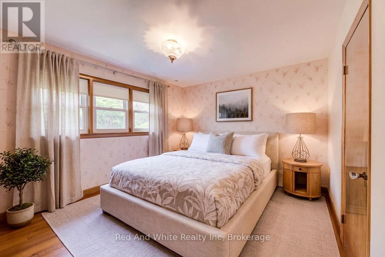 104 Elgin Crescent, Waterloo, Ontario  N2J 2S2 - Photo 12 - X13444354