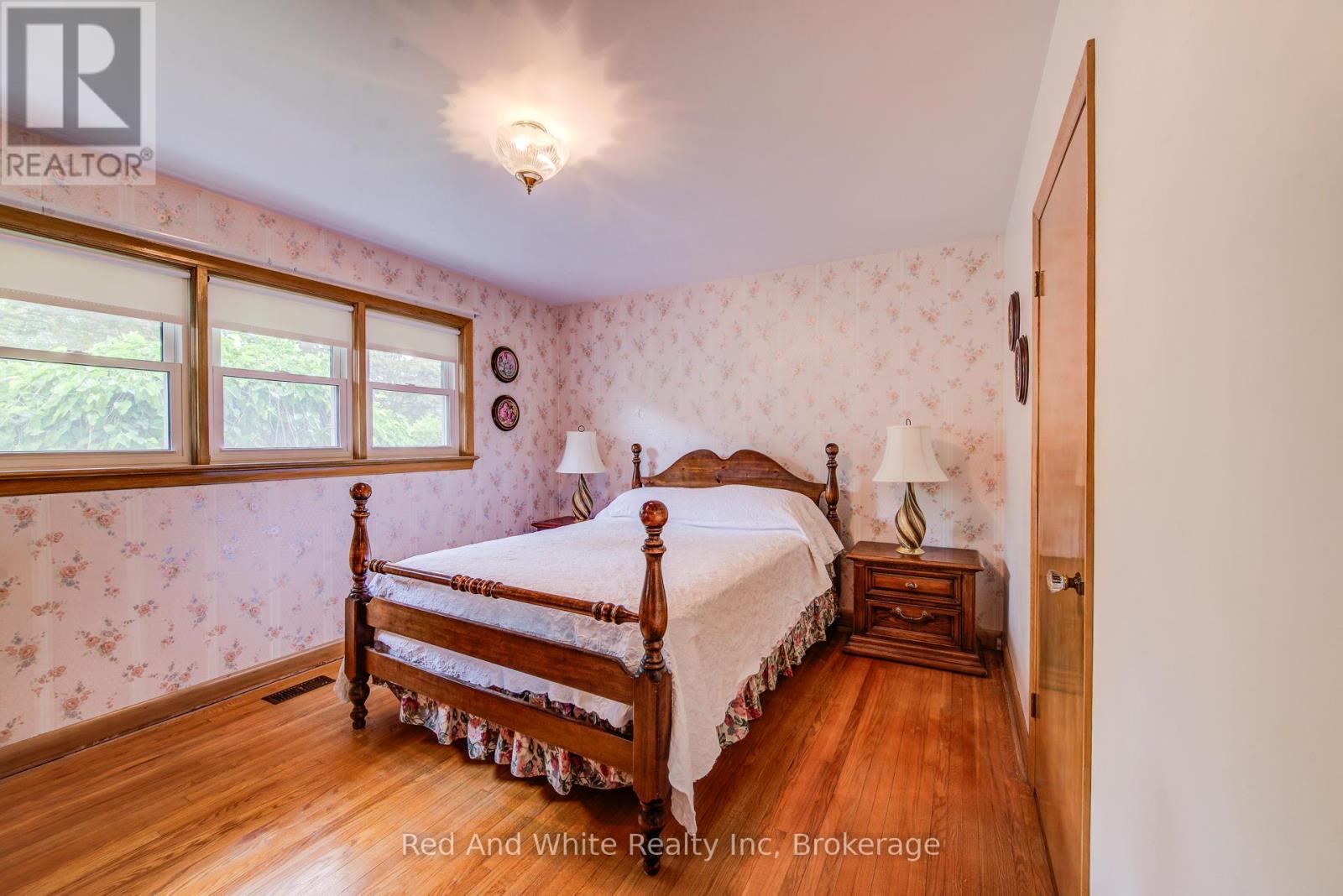 104 Elgin Crescent, Waterloo, Ontario  N2J 2S2 - Photo 13 - X13444354