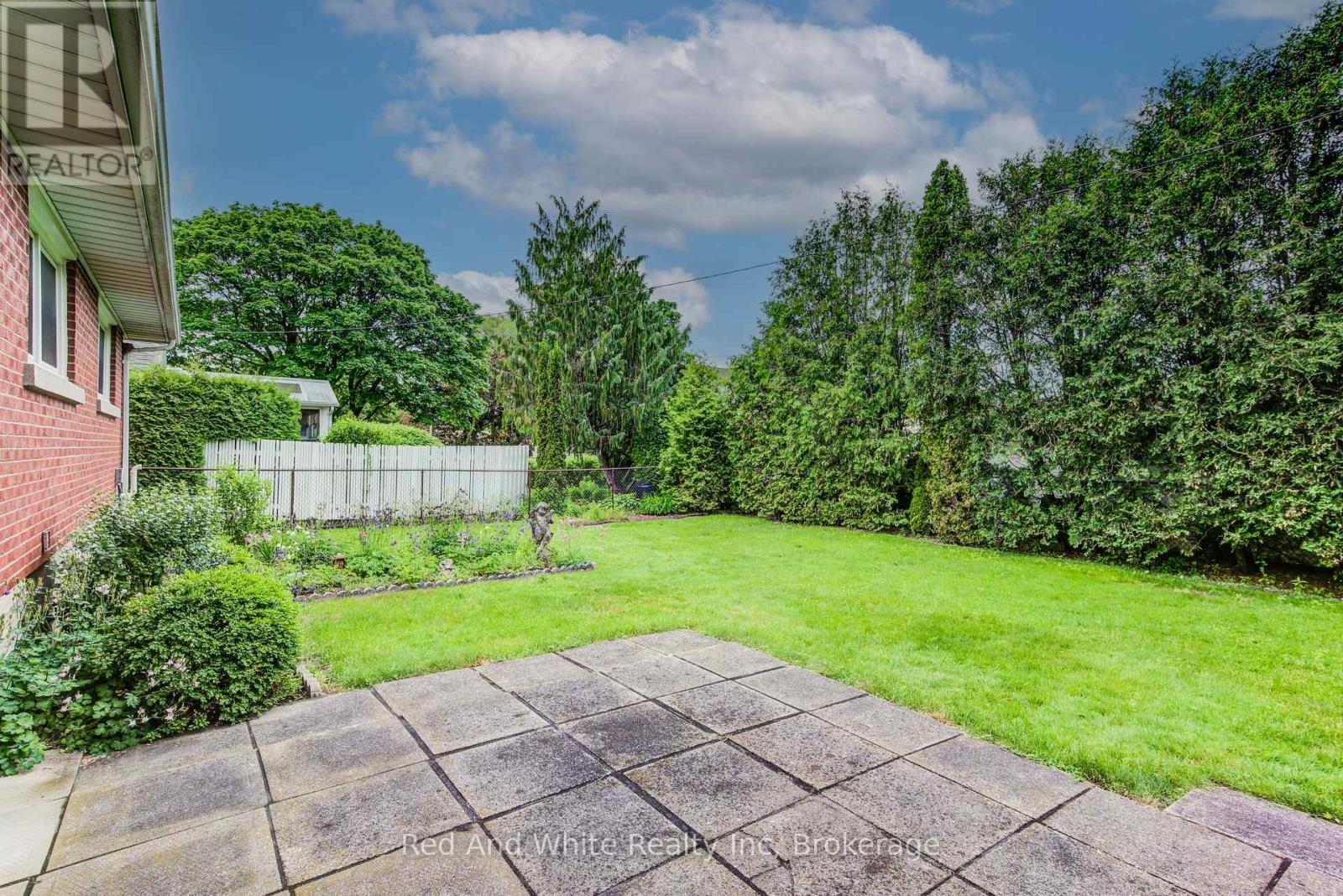 104 Elgin Crescent, Waterloo, Ontario  N2J 2S2 - Photo 31 - X13444354