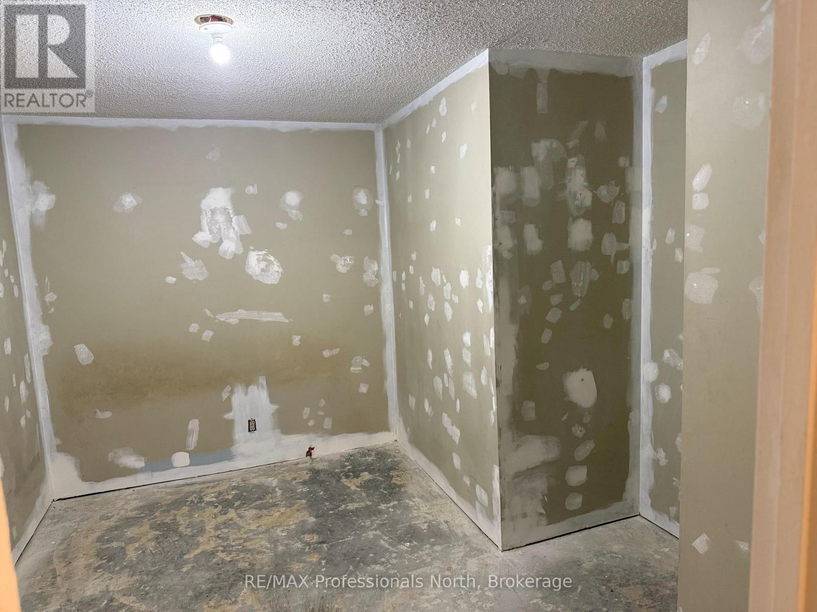 37 Spruce Drive S, Huntsville (Stephenson), Ontario  P0B 1L0 - Photo 20 - X13444428