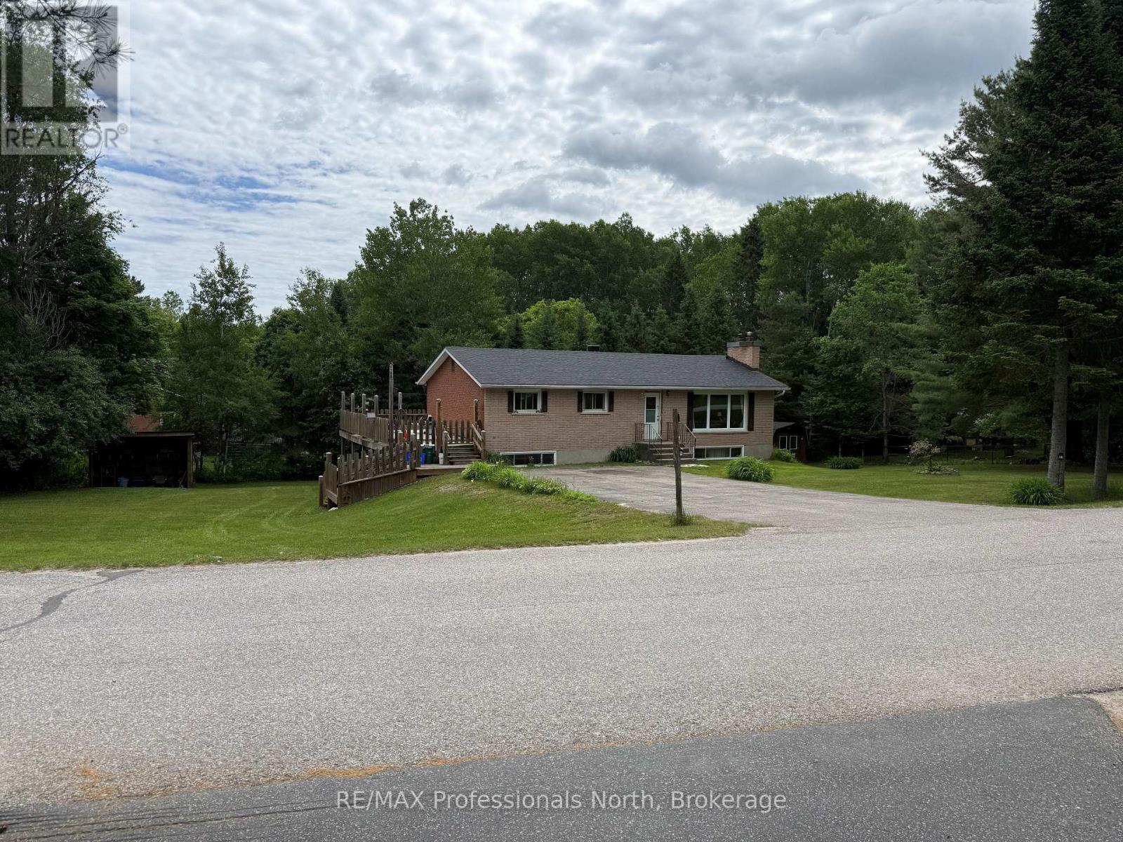 37 Spruce Drive S, Huntsville (Stephenson), Ontario  P0B 1L0 - Photo 29 - X13444428