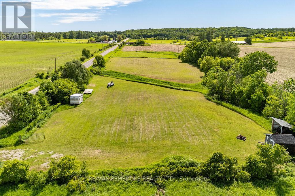 112 Cornerview Road, Whitewater Region, Ontario  K0J 1K0 - Photo 20 - X13444134