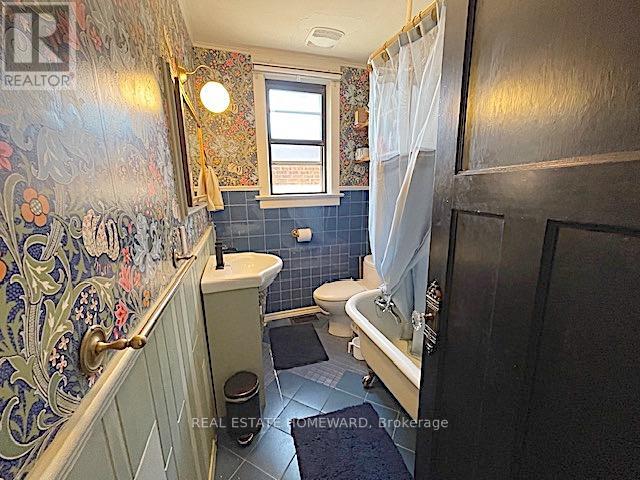 29 Appleton Avenue, Toronto, Ontario  M6E 3A4 - Photo 32 - C13444180