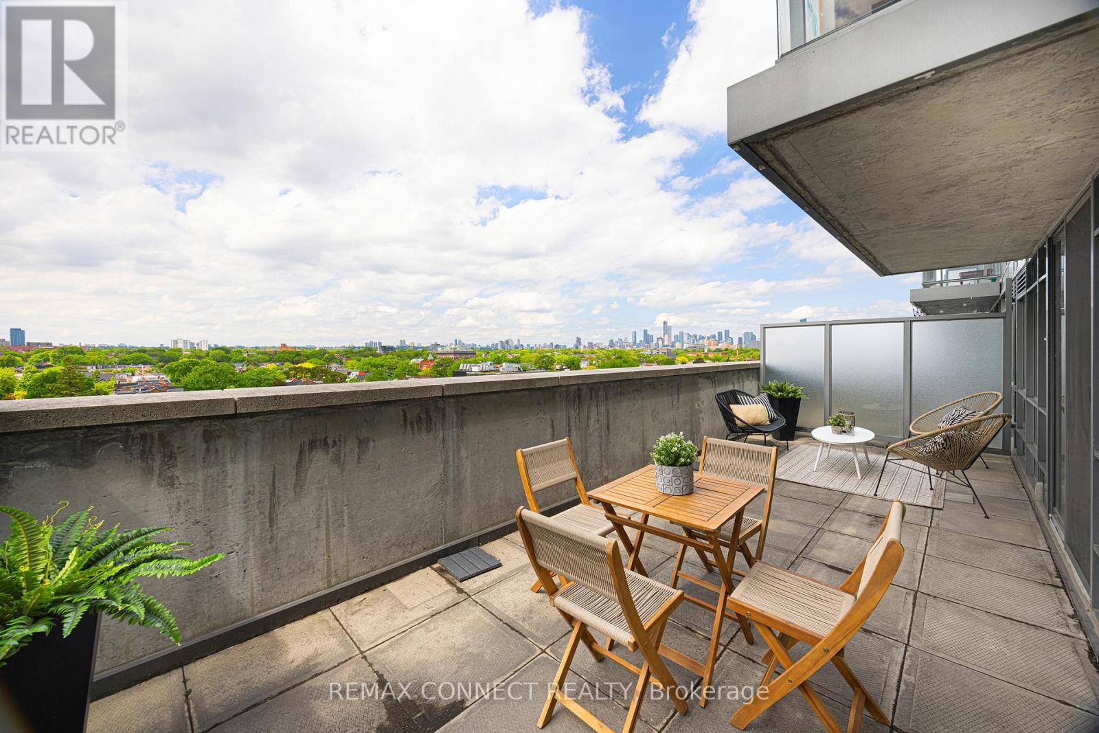 923 - 68 Abell Street, Toronto, Ontario  M6J 0B1 - Photo 2 - C13444292