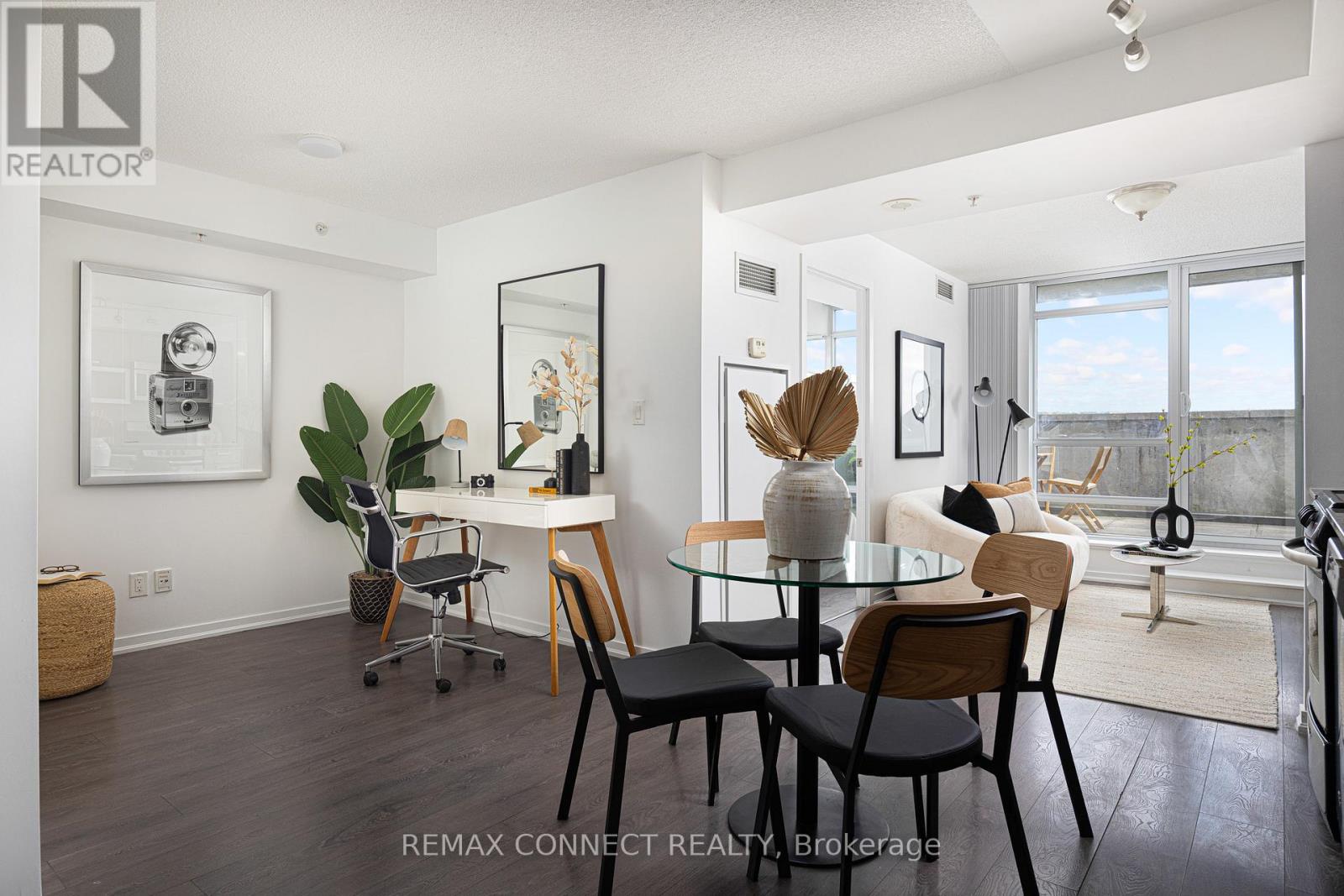 923 - 68 Abell Street, Toronto, Ontario  M6J 0B1 - Photo 4 - C13444292