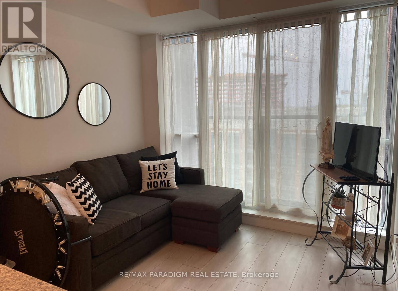812 - 31 Tippett Road, Toronto, Ontario  M3H 0C8 - Photo 4 - C13444312
