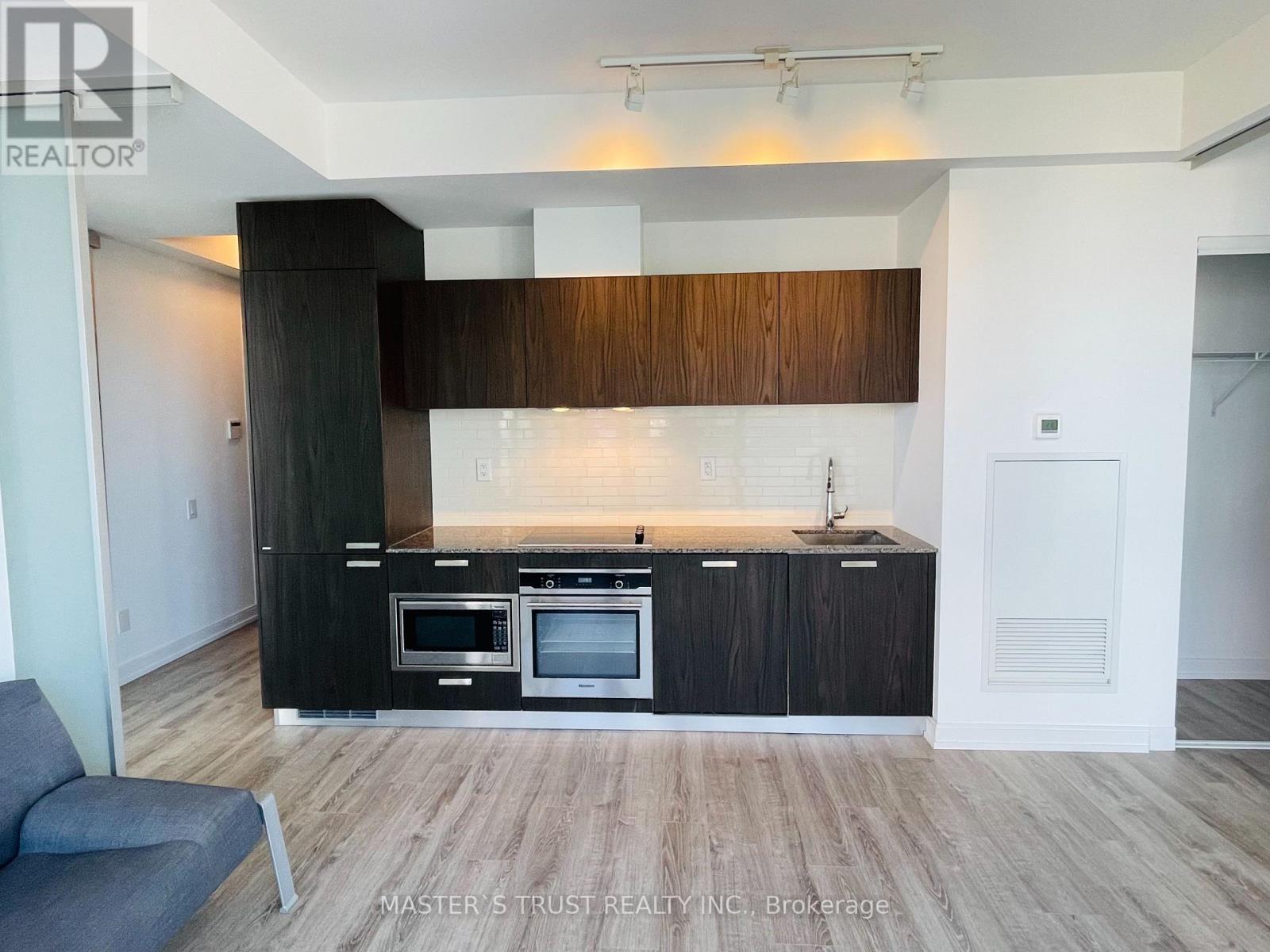 3801 - 50 Charles Street E, Toronto, Ontario  M4Y 0C3 - Photo 4 - C13444392