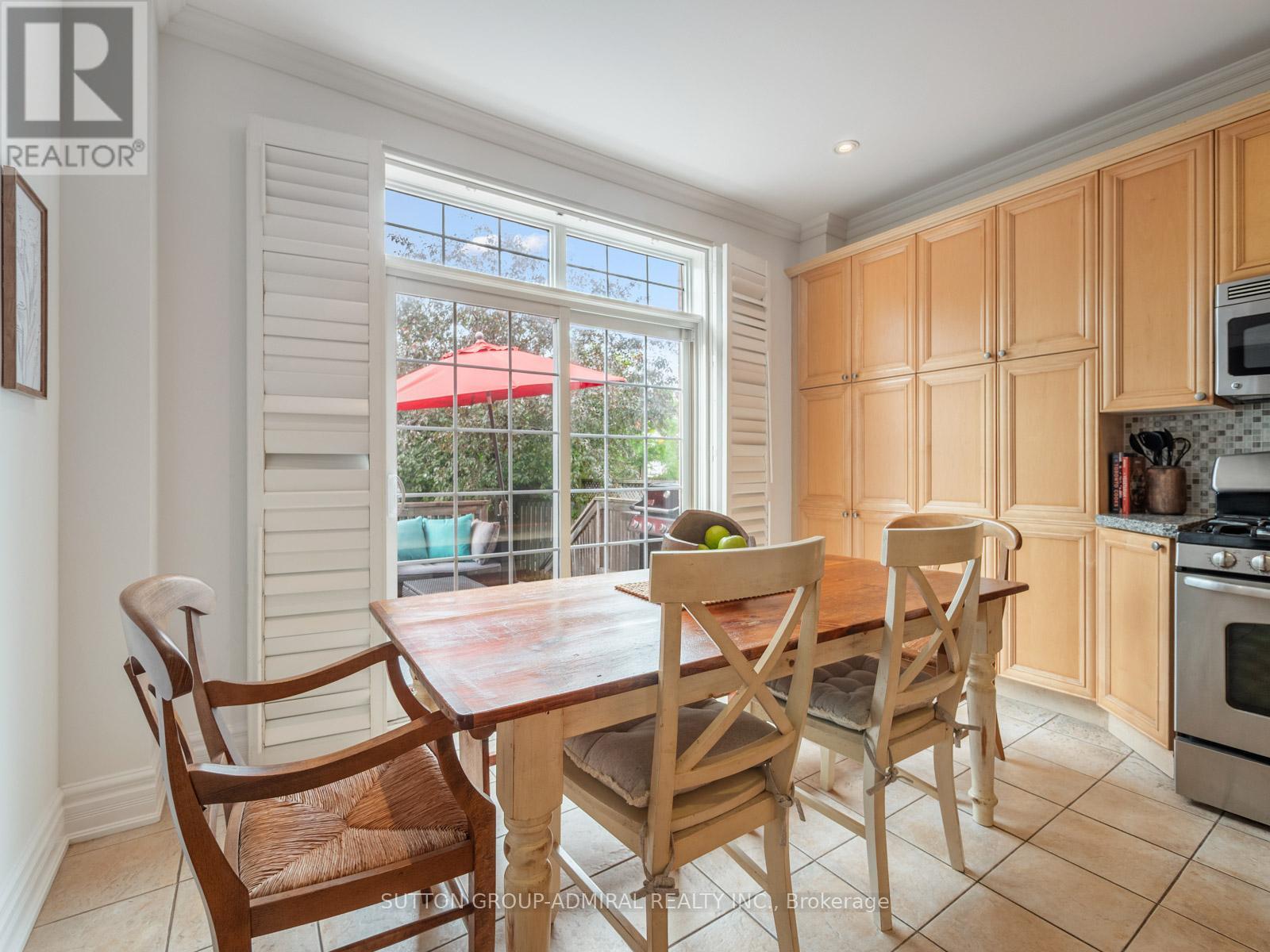 255 Cocksfield Avenue, Toronto, Ontario  M3H 3T6 - Photo 18 - C13444396