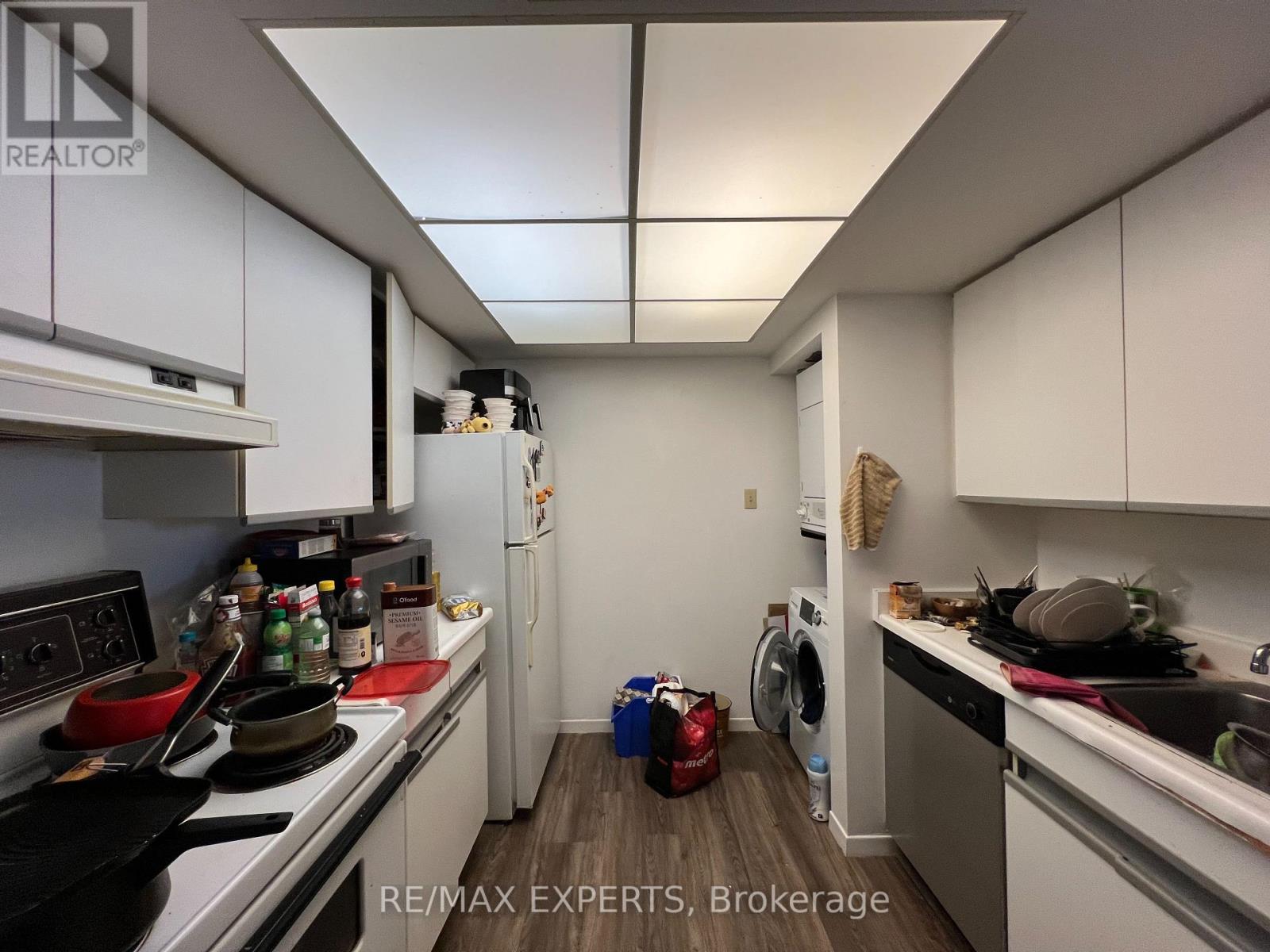 2217 - 1001 Bay Street, Toronto, Ontario  M5S 3A6 - Photo 4 - C13285778