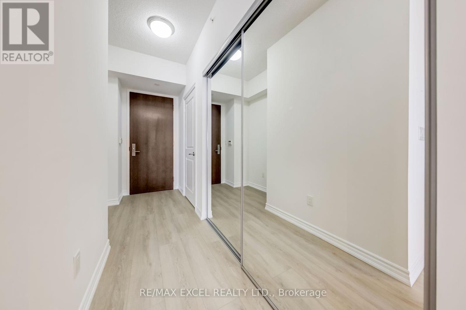 4904 - 386 Yonge Street, Toronto, Ontario  M5B 0A5 - Photo 17 - C13434546