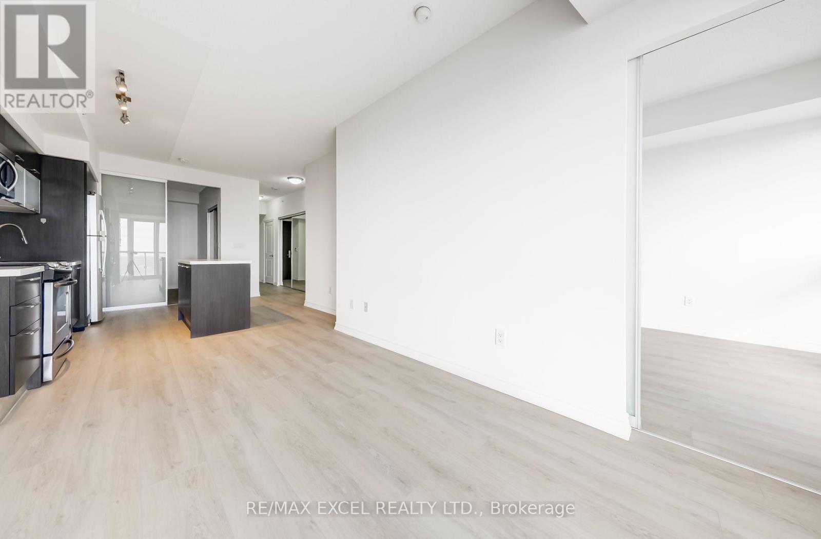 4904 - 386 Yonge Street, Toronto, Ontario  M5B 0A5 - Photo 35 - C13434546