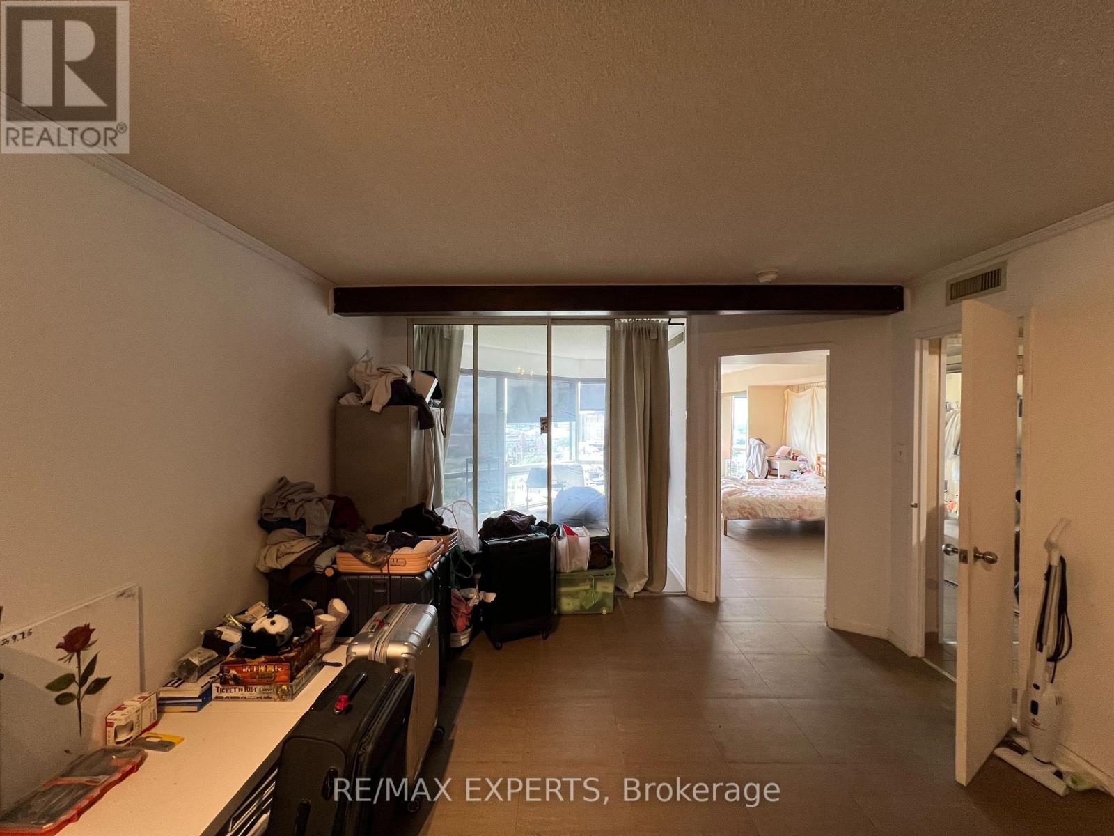 2218 - 1001 Bay Street, Toronto, Ontario  M5S 3A6 - Photo 6 - C13438428
