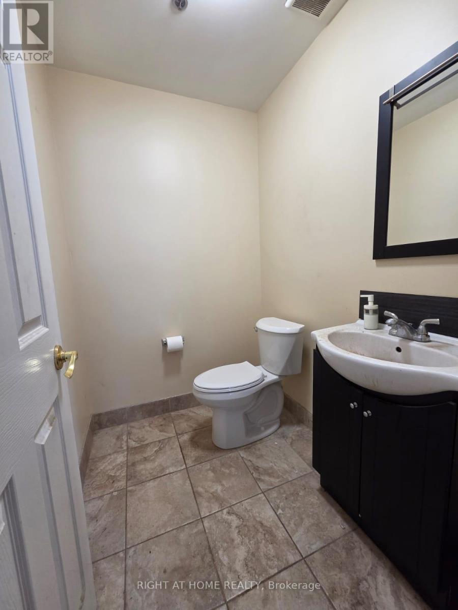 9 - 132 Railside Road, Toronto, Ontario  M3A 1A3 - Photo 6 - C13438730