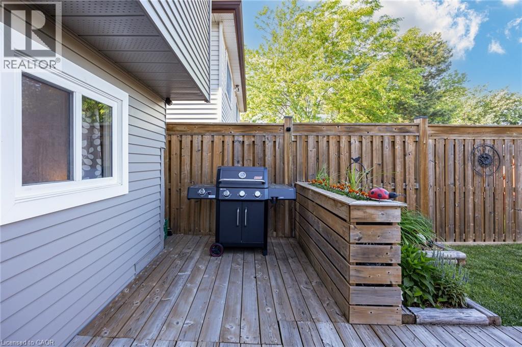 2348 Malcolm Crescent, Burlington, Ontario  L7P 4H4 - Photo 38 - 40834153