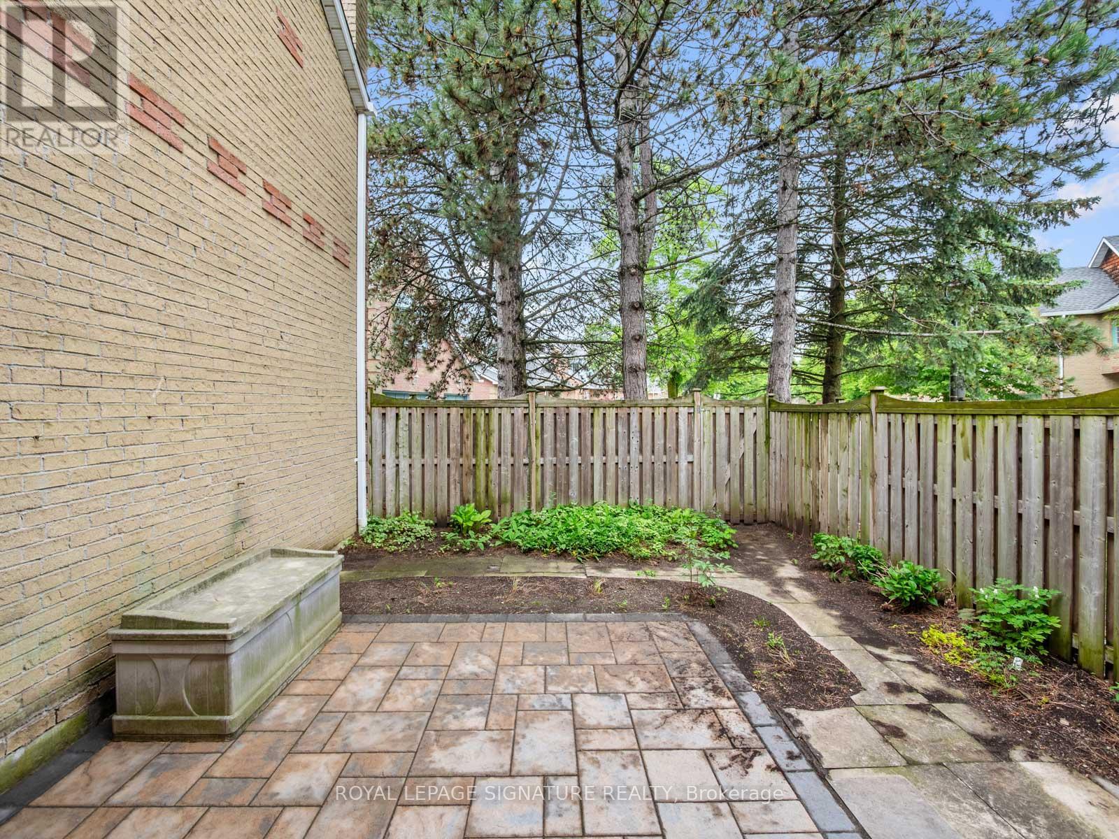 71 Nature Pathway, Toronto, Ontario  M1B 4T2 - Photo 33 - E13444302