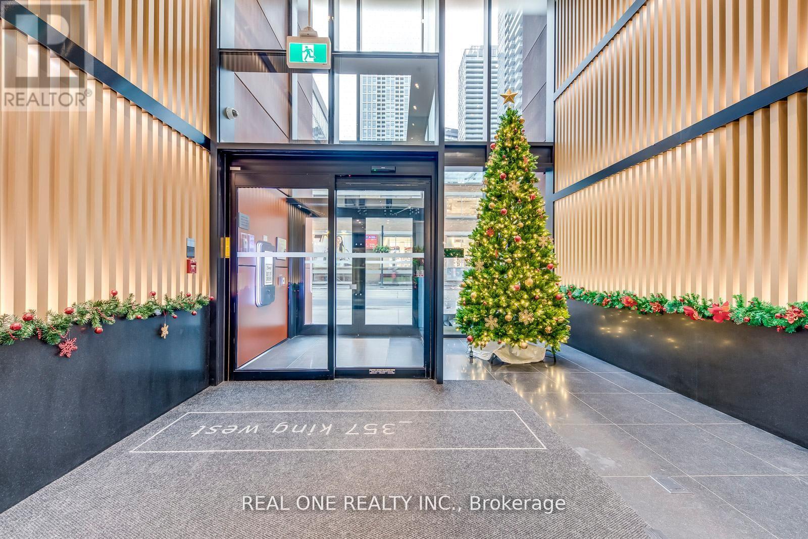 201 - 357 King Street W, Toronto, Ontario  M5V 1K1 - Photo 2 - C13438790