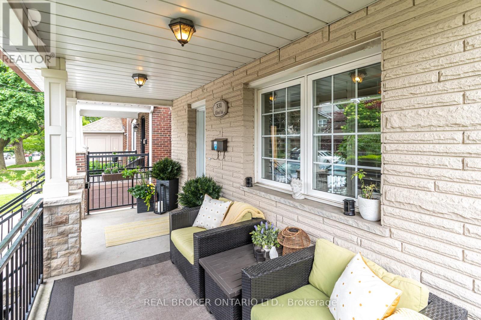 331 Millwood Road, Toronto, Ontario  M4S 1J9 - Photo 3 - C13438924