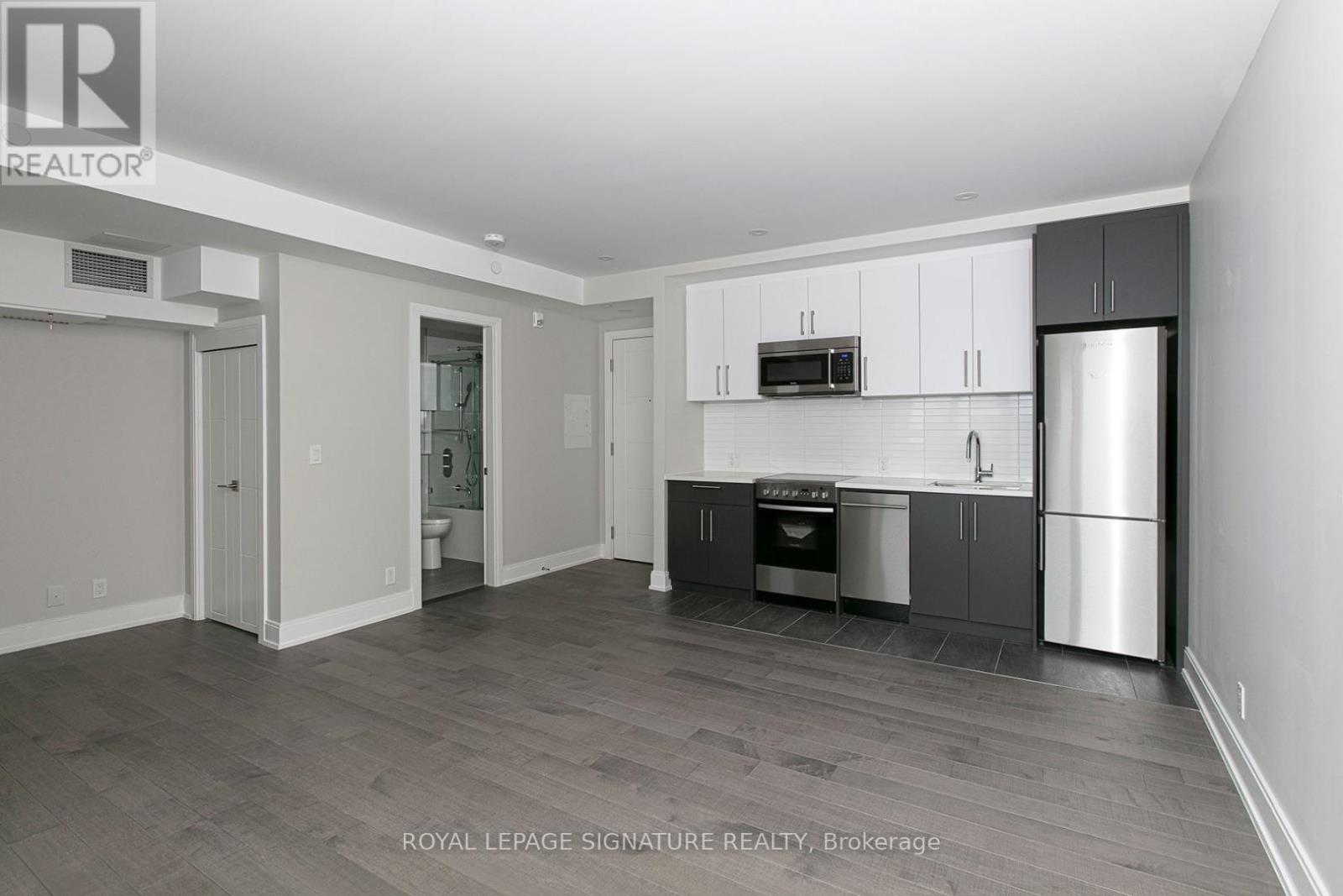 107 - 11 Walmer Road, Toronto, Ontario  M5R 2W9 - Photo 3 - C13439214