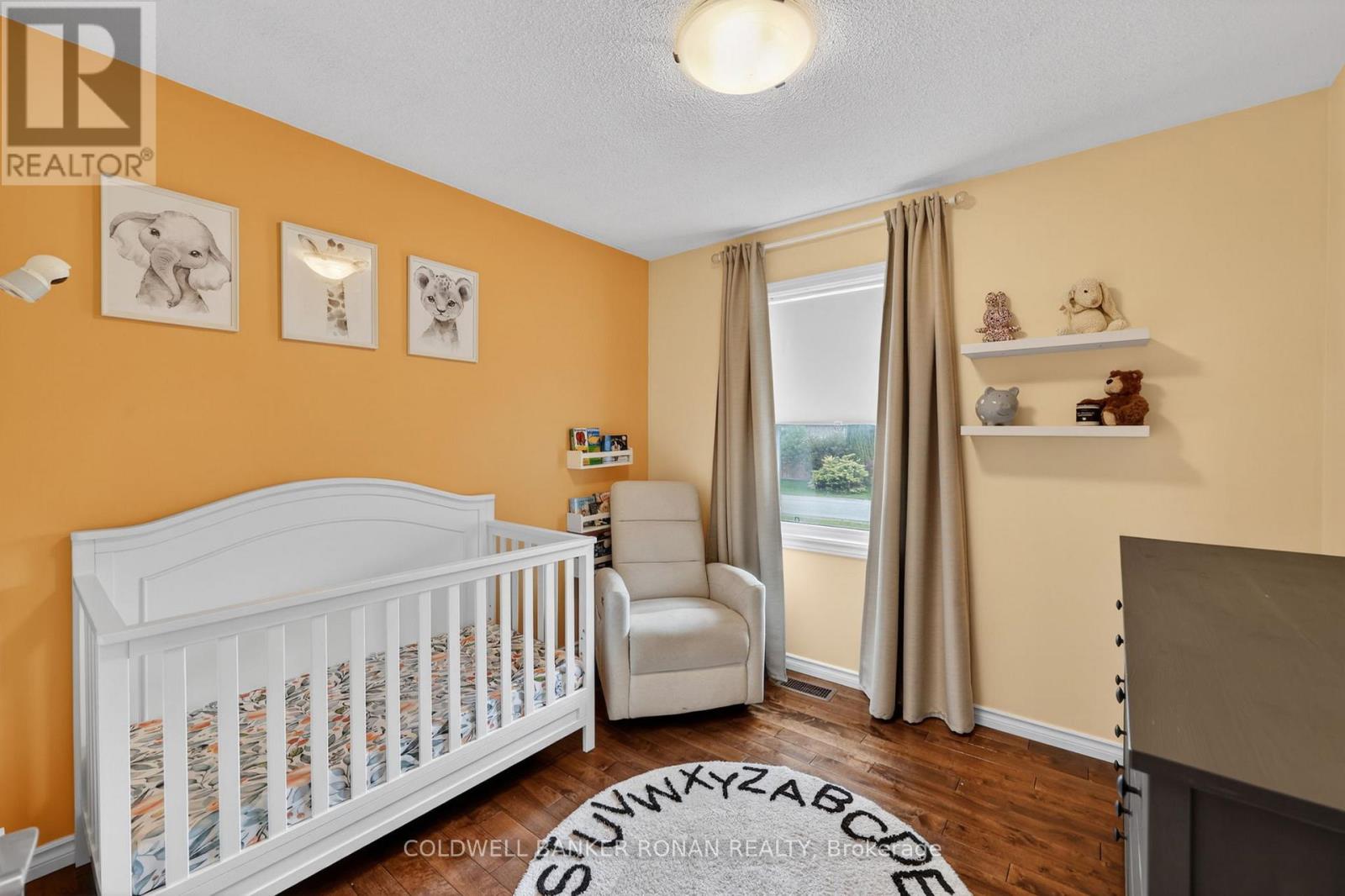36 Mccarthy Crescent, Essa, Ontario  L3W 0J6 - Photo 18 - N13444374