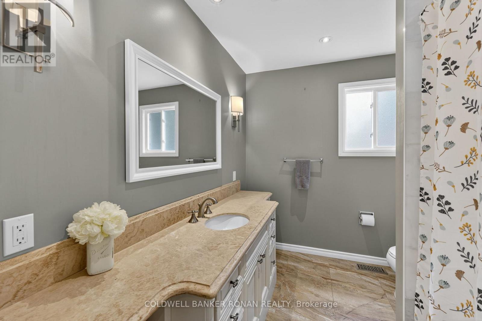 36 Mccarthy Crescent, Essa, Ontario  L3W 0J6 - Photo 20 - N13444374