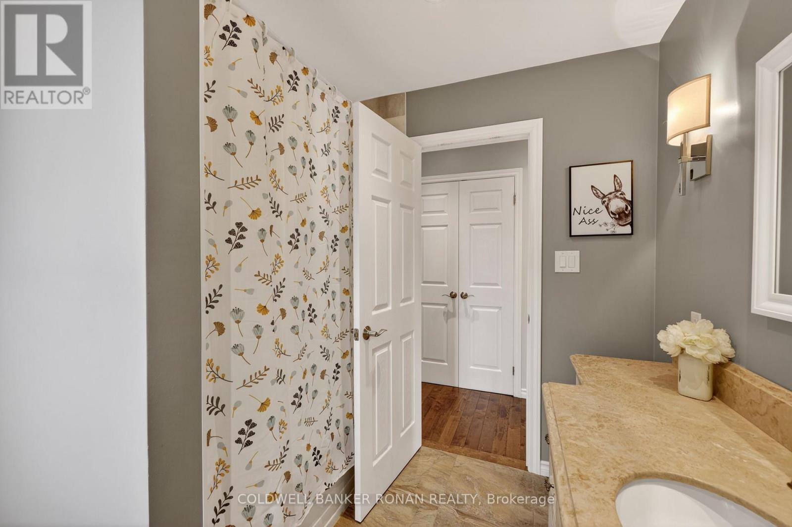 36 Mccarthy Crescent, Essa, Ontario  L3W 0J6 - Photo 21 - N13444374