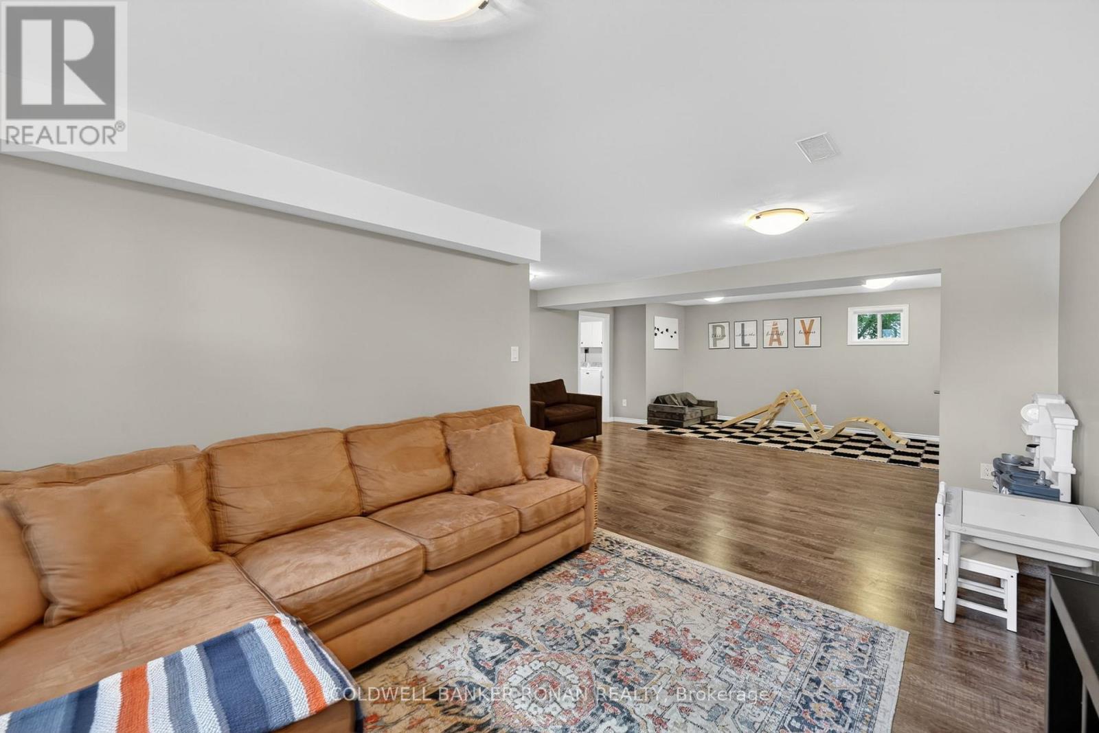 36 Mccarthy Crescent, Essa, Ontario  L3W 0J6 - Photo 27 - N13444374