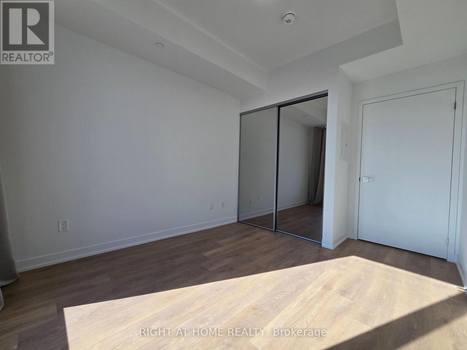 707 - 474 Caldari Road, Vaughan (Concord), Ontario  L4K 0R5 - Photo 6 - N13444380