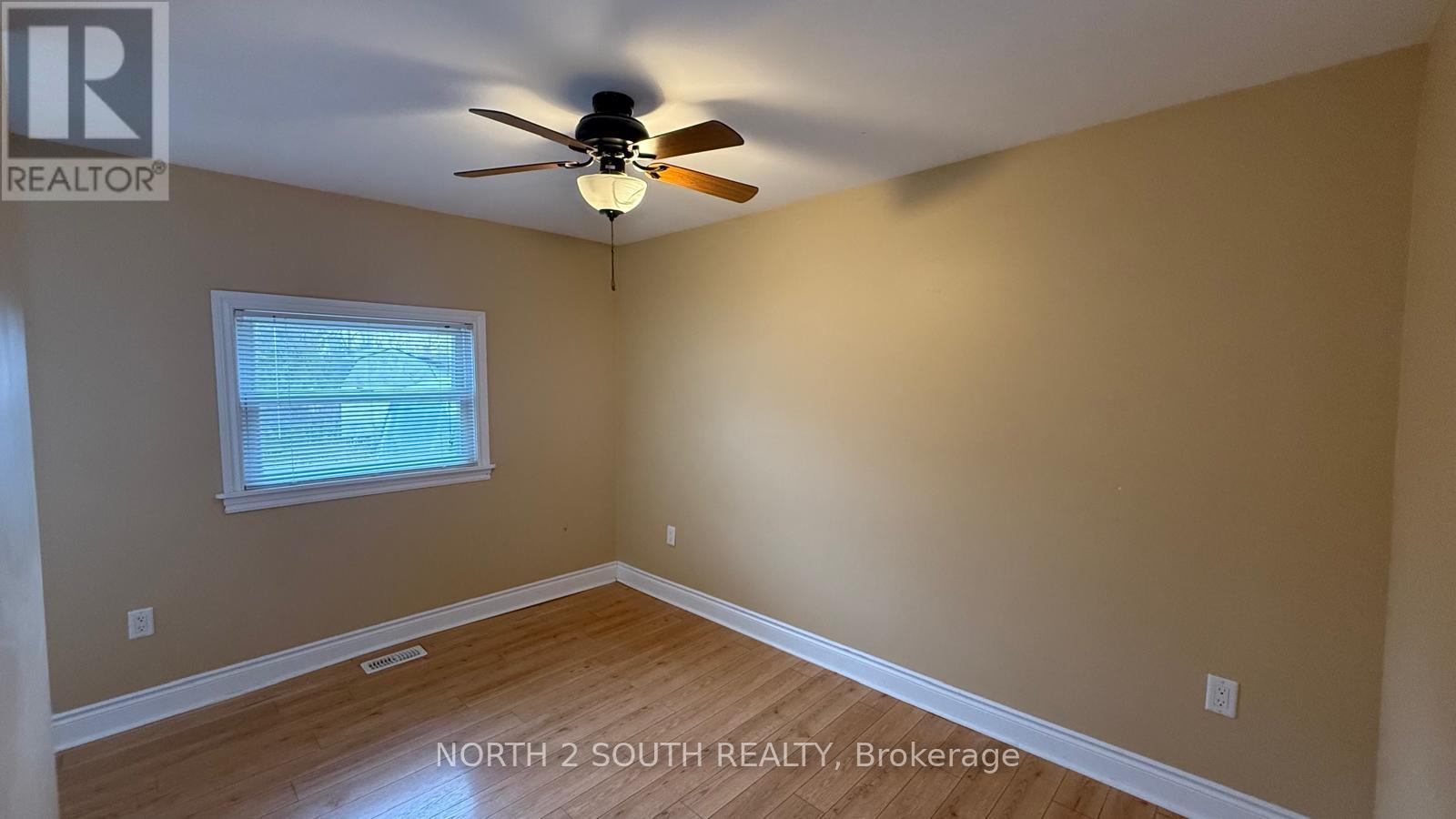 1125 Shore Acres Drive, Innisfil, Ontario  L0L 1R0 - Photo 12 - N13444490