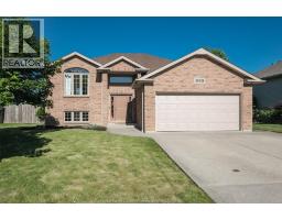 838 SOUTHWOOD DRIVE, Lakeshore, Ontario