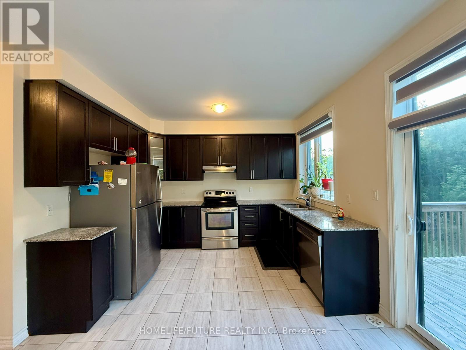 39 - 250 Finch Avenue, Pickering, Ontario  L1V 0G6 - Photo 10 - E13119844