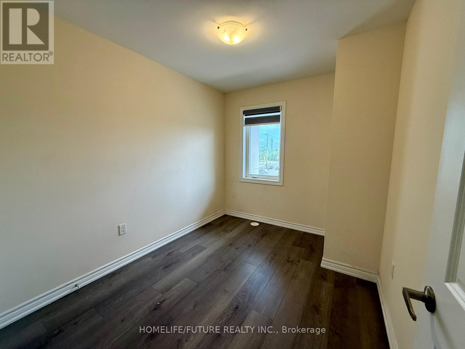 39 - 250 Finch Avenue, Pickering, Ontario  L1V 0G6 - Photo 3 - E13119844