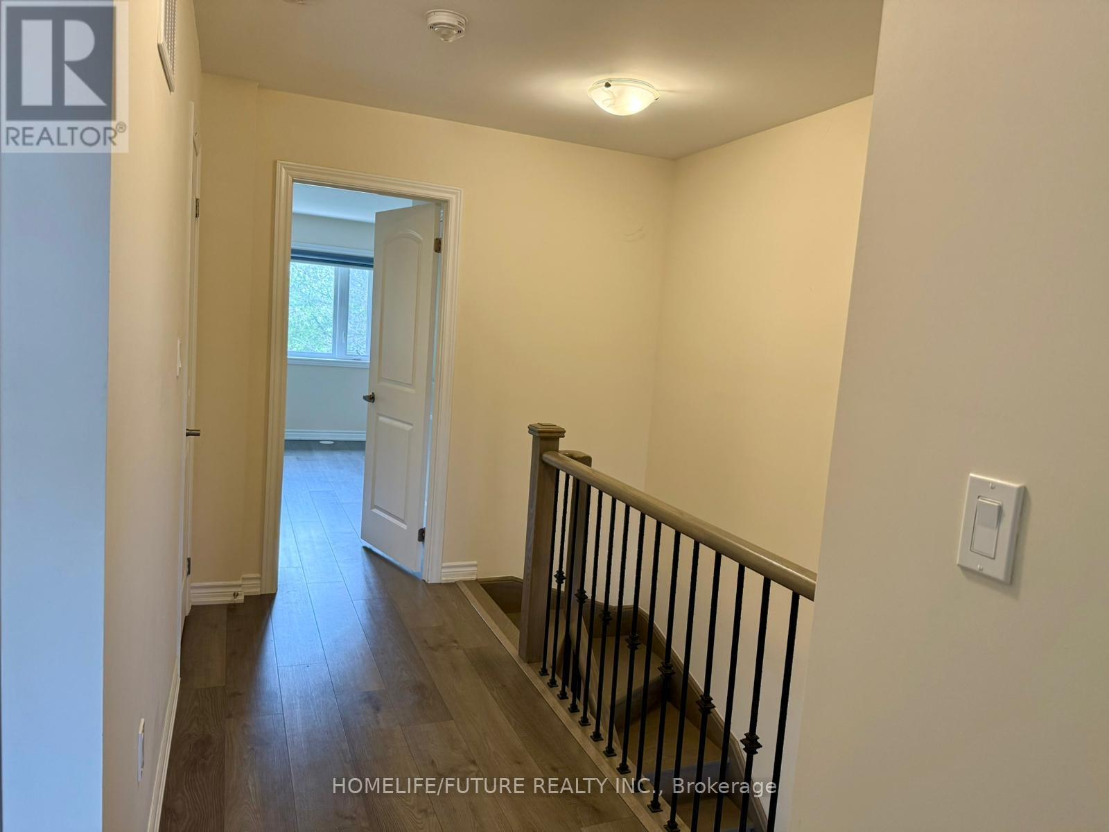 39 - 250 Finch Avenue, Pickering, Ontario  L1V 0G6 - Photo 2 - E13119844