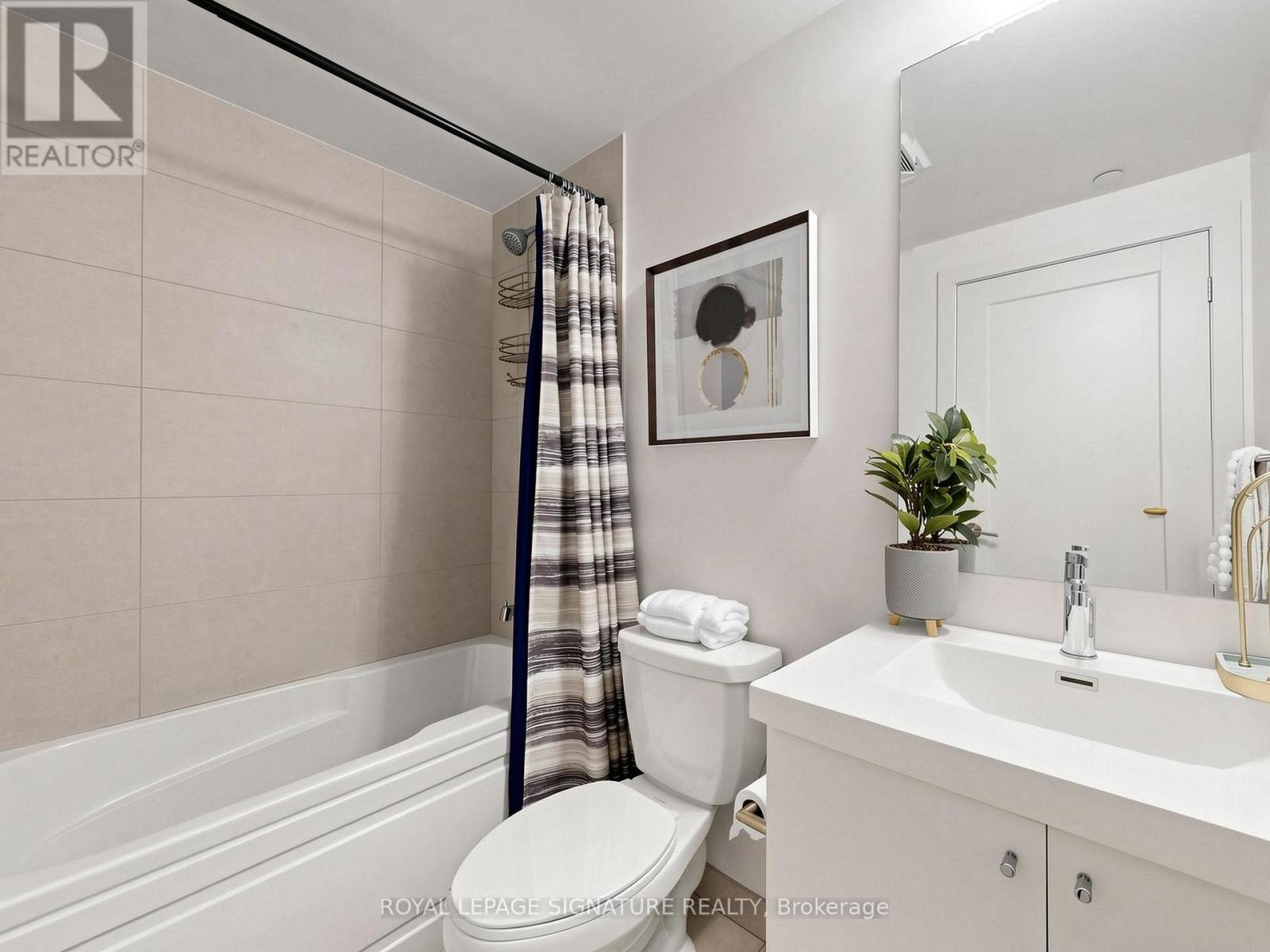 2121 - 2550 Simcoe Street N, Oshawa, Ontario L1L 0R5 - Photo 20 - E13438764