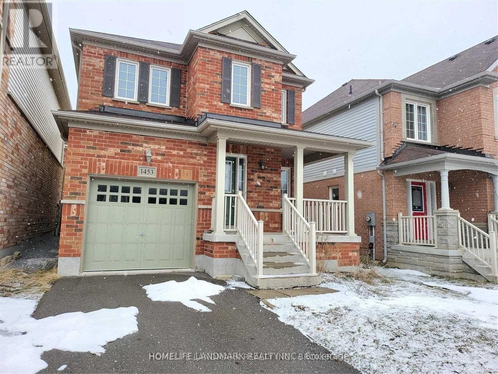 1453 RENNIE STREET, Oshawa, Ontario