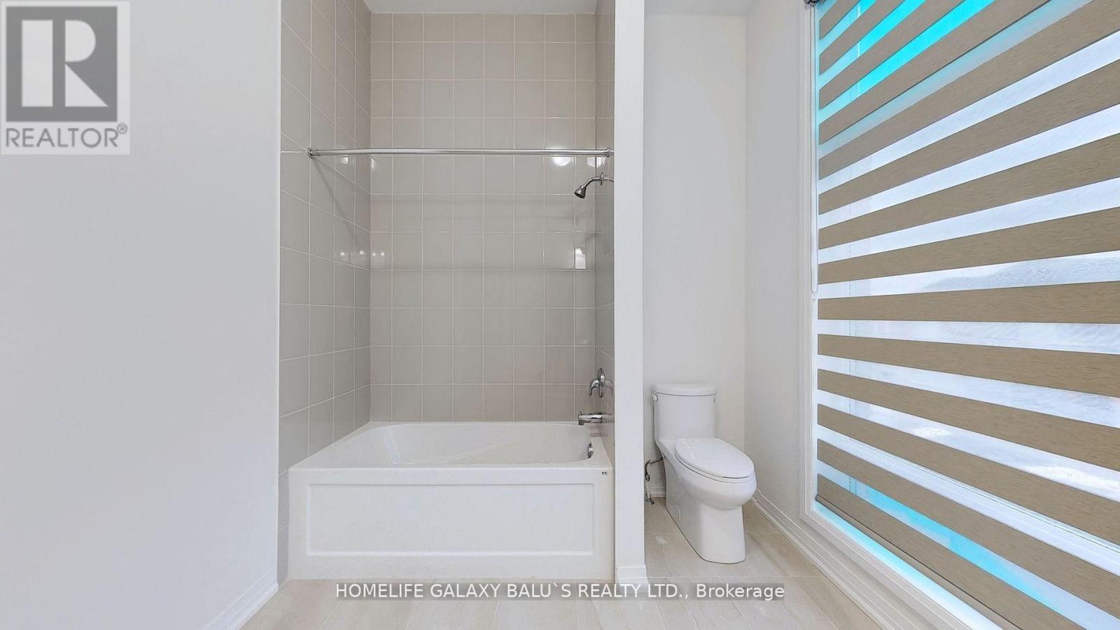 1074 Pisces Trail, Pickering, Ontario L0H 1J0 - Photo 35 - E13438814