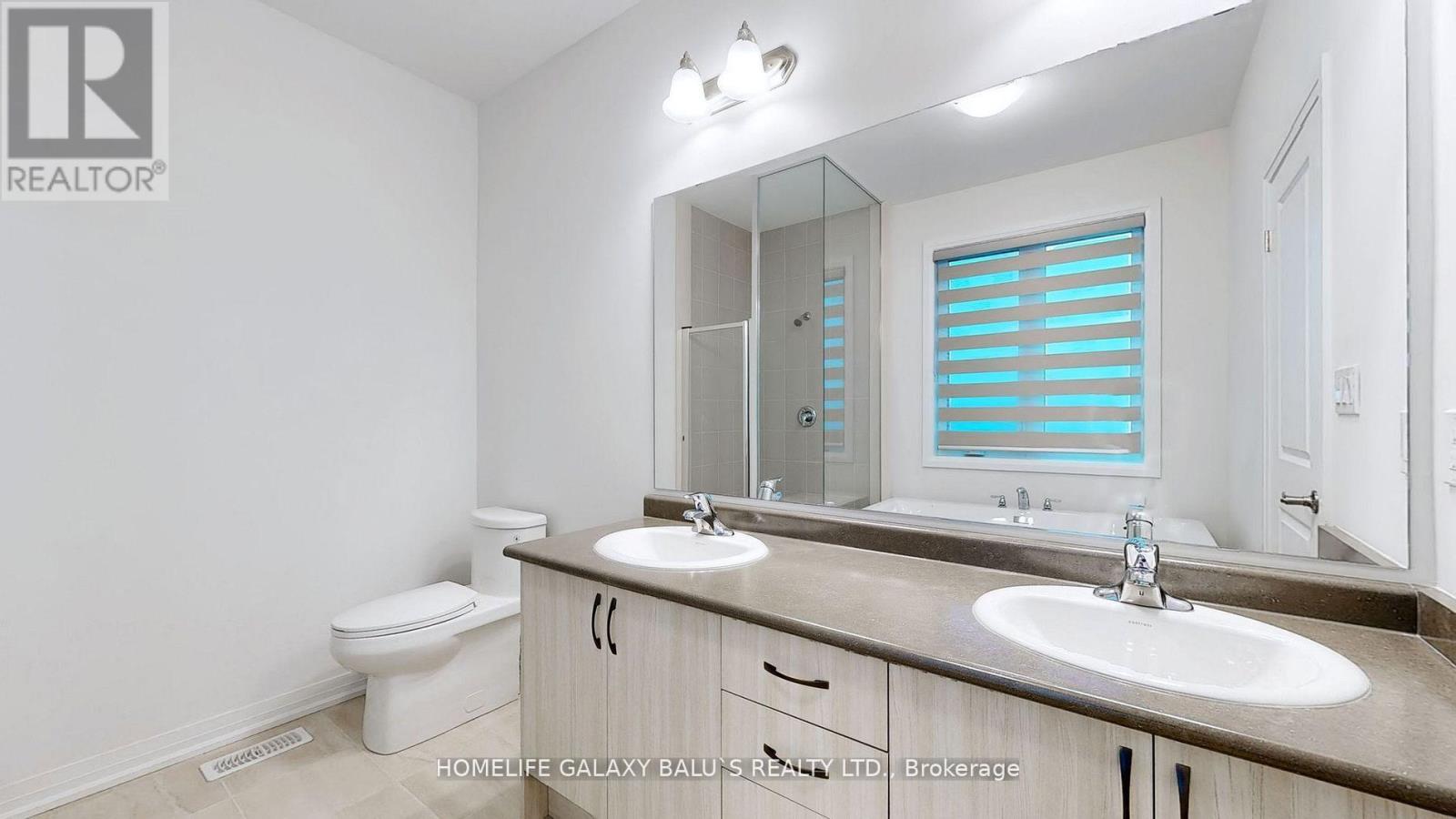 1074 Pisces Trail, Pickering, Ontario L0H 1J0 - Photo 21 - E13438814
